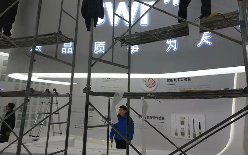 南京商场外墙亮化项目生产图-4